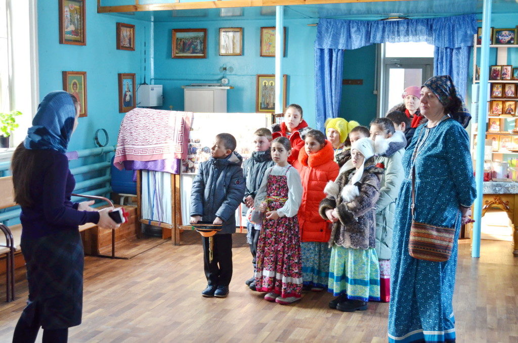 Казанский храм посетили юные артисты из Омска